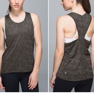 Lululemon Run For Days Tank Deep Camo Mesh Top Olive Green Camouflage Size 4